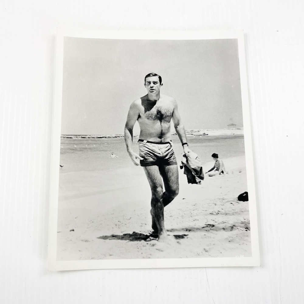 Vintage James Bond Sean Connery Thunderball Lobby Card 10 x 8 Inches